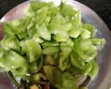 কাচা টমেটো ঘণ্ট রেসিপির ধাপ 1 ছবি