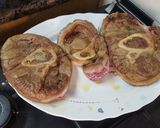 Foto del paso 2 de la receta: Osobuco de ternera rico, rico de la brigada espartana