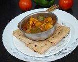 A picture of step 5 of Aloo Paneer With Capsicum Curry/ Paneer Aloo Aur Shimla Mirch Ki Tariwali Sabzi.