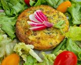 Une image de l'étape 7 de Quiches sans pâte aux fanes de radis.