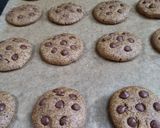 صورة لخطوة 5 من وصفة كوكيز الخروب من إختراعي 🍪