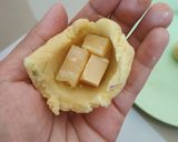 Foto langkah ke 3 dari resep Bola Ubi Isi.