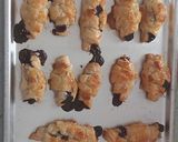 Foto langkah ke 3 dari resep Mini Croissant Coklat.
