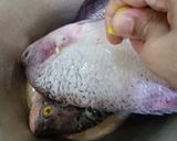 Foto langkah ke 1 dari resep Pepes Gurame.