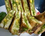 A picture of step 1 of Mix Veg & cheese corn sandwich Mexican style.