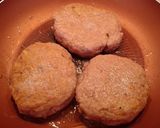 Foto del paso 7 de la receta Hamburguesa de pollo con panceta