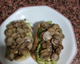 Foto del paso 3 de la receta: Tosta de champiñones