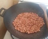 A picture of step 3 of Roasted groundnuts.