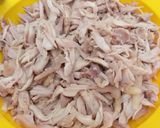 Foto langkah ke 1 dari resep Empal Suwir (Ayam) / Takir Bunga.