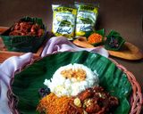 Foto langkah ke 10 dari resep Nasi Krawu Ayam khas Gresik.