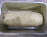 Foto langkah ke 3 dari resep Vegan Roti Tawar (tanpa telur dan susu) empuk banget.