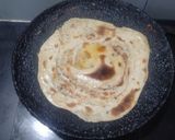 A picture of step 4 of Garlic Parotta.