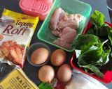 Foto langkah ke 1 dari resep Chicken nugget with spinach Quick melt chesee.
