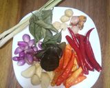 Foto langkah ke 3 dari resep RESEP AYAM SUWIR PEDAS MANIS #BikinRamadhanBerkesan.