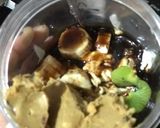 A picture of step 1 of Banana Chocolate Smoothie Bowl.