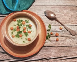Zöldfüszeres burgonyakrémleves recept fázis 6 fotója