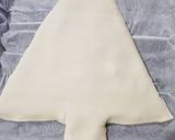 Foto del passaggio 3 della ricetta Albero di Natale di pasta sfoglia ripieno di ricotta e spinaci