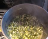 Foto del paso 3 de la receta: La salsa de puerros de la Kari