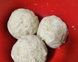Foto del paso 2 de la receta: Alfajores veganos con dulce de dátiles y coco rallado :)