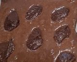 Dupla csokis, pudingos meggyes süti recept fázis 10 fotója