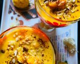 A picture of step 3 of Mango milkshake.