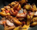 A picture of step 7 of Kapi Cho Potatoes.
