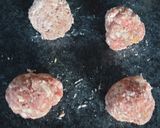 Une image de l'étape 1 de Boulettes de saucisses au cheddar 👌.