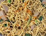 Foto langkah ke 7 dari resep Mie Goreng Jawa Satset.