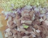 Hình bước làm 1 của món Thịt heo kho sả, hành, mè