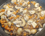 Foto del paso 7 de la receta: Solomillo de cerdo con salsa de chocolate y naranja