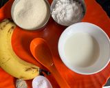 A picture of step 1 of Banana Sooji Cake.