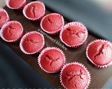 A picture of step 2 of Red velvet cupcakes III.
