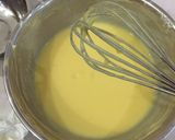 Foto langkah ke 2 dari resep Basque burnt cheesecake.