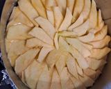 A picture of step 4 of The Wolf Zacharias' Apple Cake (Super Easy).