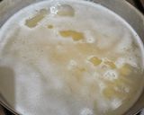 A picture of step 3 of White Sauce Spaghetti.