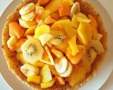 Foto del passaggio 12 della ricetta Cestino di biscotto con frutta fresca e crema di limone (senza uova)