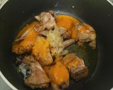 Foto del paso 3 de la receta: Conejo con rossinyols (rebozuelos)cocinado a mi manera. Una delicia