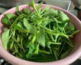 Foto langkah ke 2 dari resep Plecing Kangkung.
