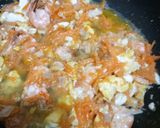 Foto langkah ke 5 dari resep Mie Goreng Pedas.
