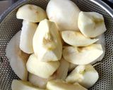 A picture of step 1 of Fruit Soup.