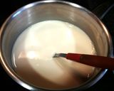 Foto del paso 1 de la receta Natilla de algarroba y vainilla con frutos del bosque