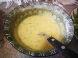 Arbolitos de brócoli y zanahoria en gabardina