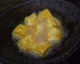 Foto langkah ke 4 dari resep Tahu Kuning Goreng.