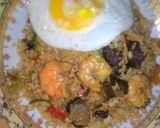 Foto langkah ke 3 dari resep Nasi goreng campur2 pedasss.