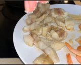 Foto del paso 3 de la receta: Cuscús con abadejo y langostinos