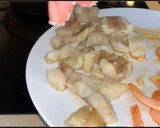 Foto del paso 3 de la receta: Cuscús con abadejo y langostinos
