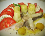 Foto del paso 7 de la receta: Caprese con sardinas marinadas