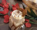 A picture of step 4 of Ice cream coffee shake.