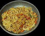 Foto del paso 5 de la receta: Espaguetis con toque oriental