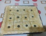 صورة لخطوة 3 من وصفة كوكا بحشو اقتصادي مورقة 😋😋😋
